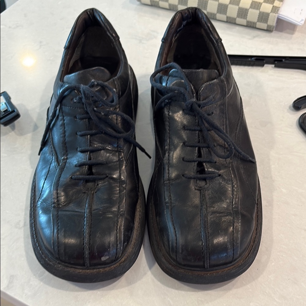 Black Leather Oxfords with Chunky Rubber Sole
